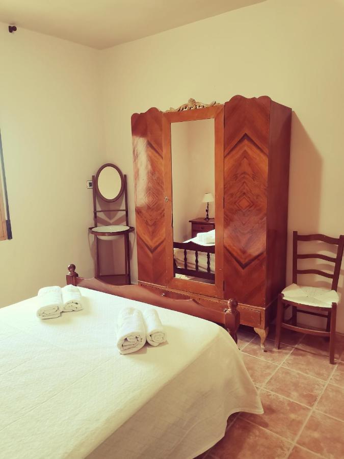 カラバカ・デ・ラ・クルス Casa Moya-La Encarnacionヴィラ エクステリア 写真